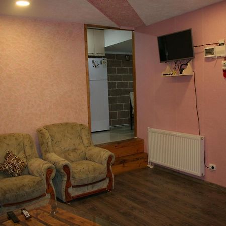 Guest House Nima بورجومي المظهر الخارجي الصورة
