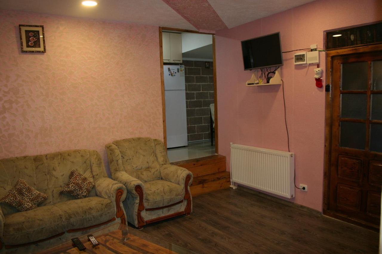 Guest House Nima بورجومي المظهر الخارجي الصورة